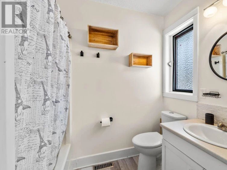 4270 Spurraway Road, Kamloops, BC, V2H 1L2 - 21