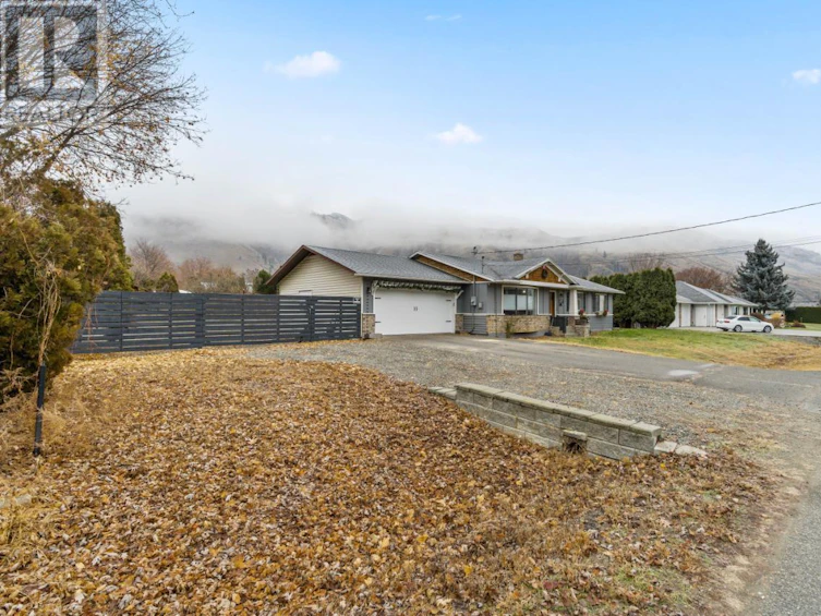 4270 Spurraway Road, Kamloops, BC, V2H 1L2 - 8