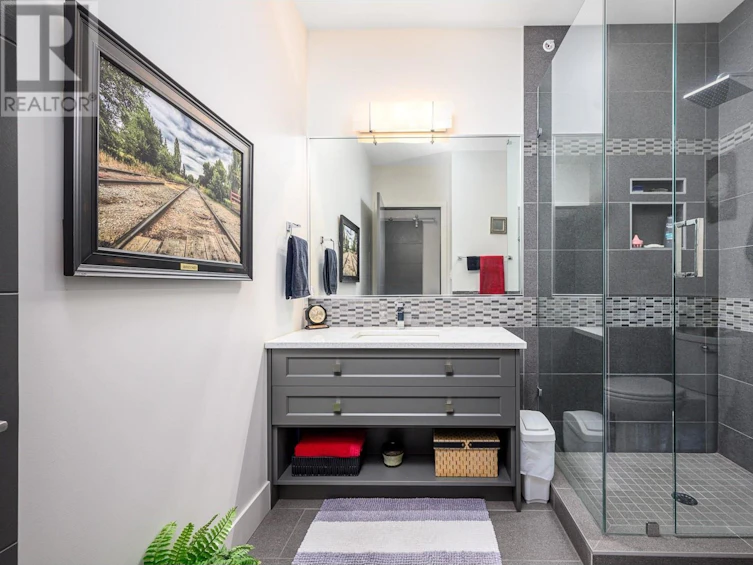 8972 Bayswater Place, Vernon, BC, V1H 2K9 - 29