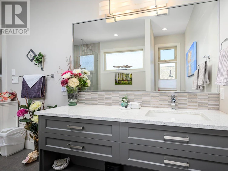 8972 Bayswater Place, Vernon, BC, V1H 2K9 - 35