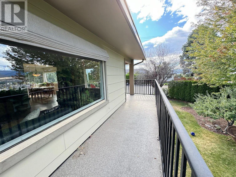 360 Farrell Street, Penticton, BC, V2A 4G1 - 14