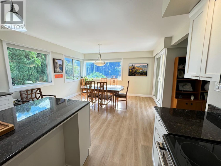 360 Farrell Street, Penticton, BC, V2A 4G1 - 24