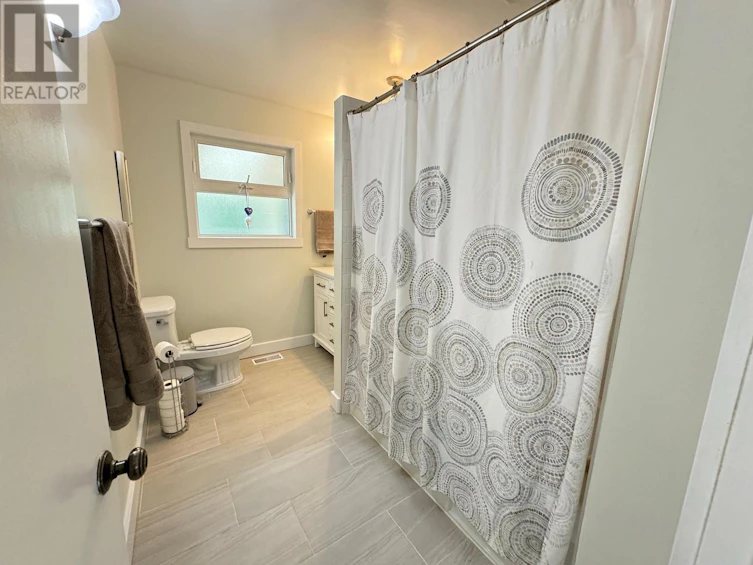 360 Farrell Street, Penticton, BC, V2A 4G1 - 26
