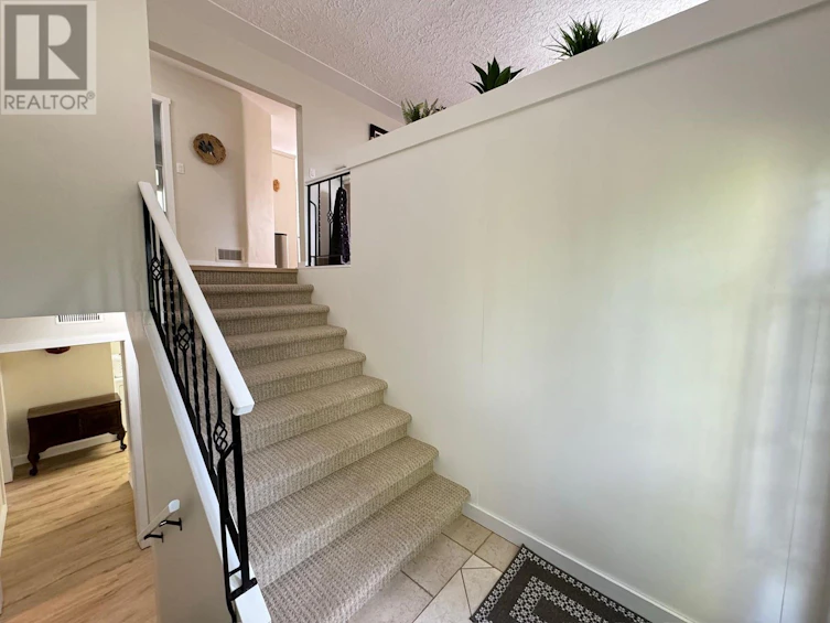 360 Farrell Street, Penticton, BC, V2A 4G1 - 34
