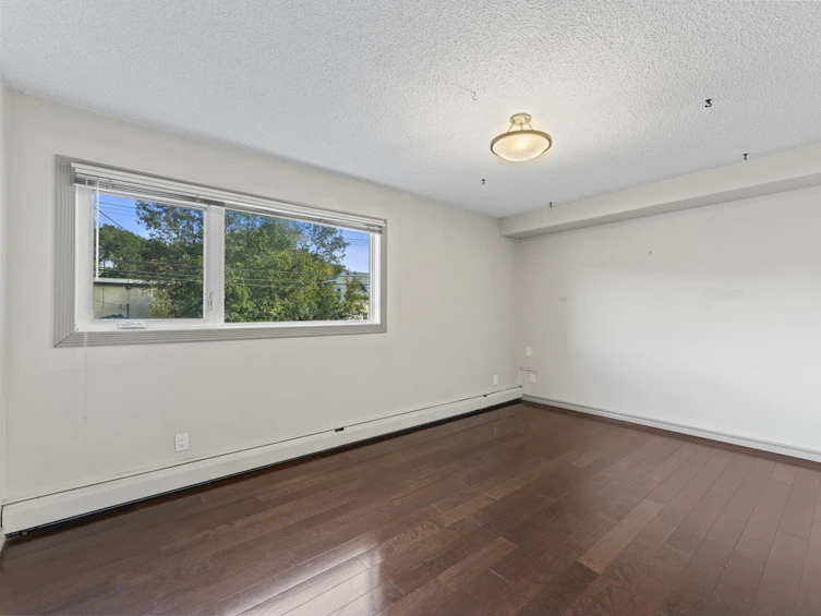 6-10710 84 Avenue NW, Edmonton, AB, T6E 2H9 - 13