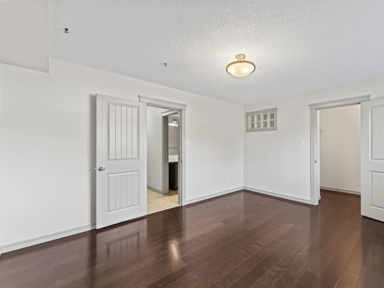 6-10710 84 Avenue NW, Edmonton, AB, T6E 2H9 - 15
