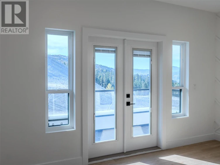 1125 Antler Drive, Penticton, BC, V2A 9G6 - 32