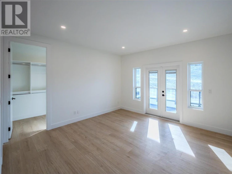 1125 Antler Drive, Penticton, BC, V2A 9G6 - 33