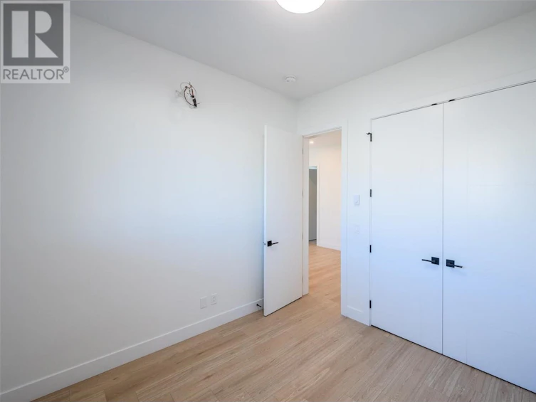 1125 Antler Drive, Penticton, BC, V2A 9G6 - 63