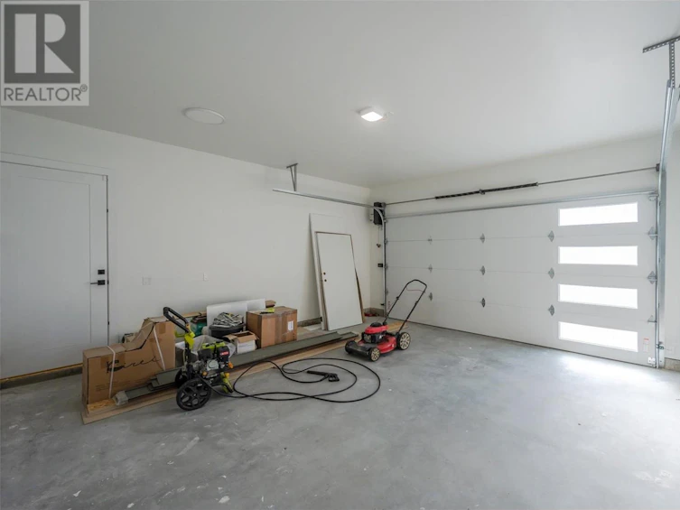 1125 Antler Drive, Penticton, BC, V2A 9G6 - 24