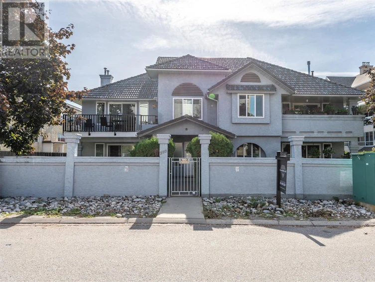 104-250 Scott Avenue, Penticton, BC, V2A 1J5