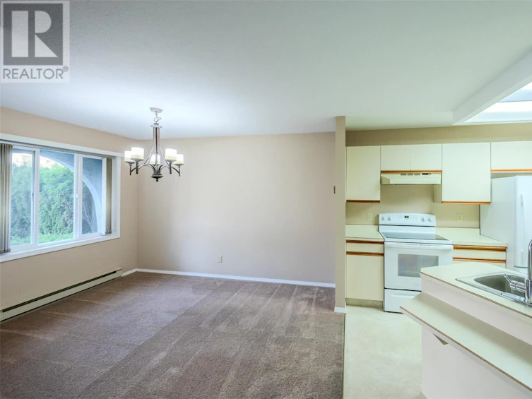 104-250 Scott Avenue, Penticton, BC, V2A 1J5 - 12