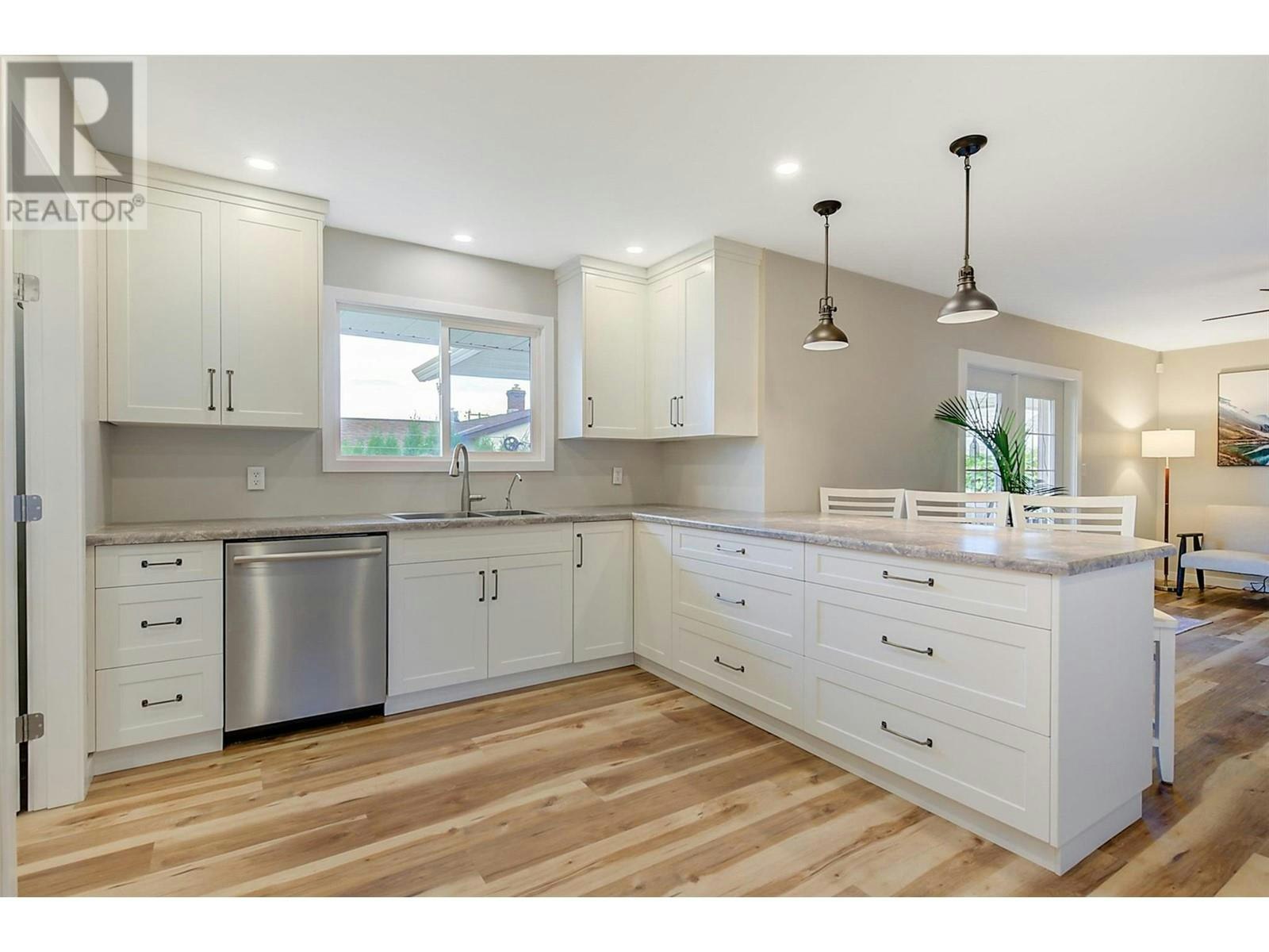680 Princess Road, Kelowna, BC, V1X 2Z1 - 4