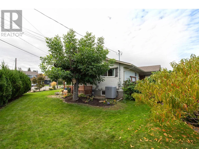 680 Princess Road, Kelowna, BC, V1X 2Z1 - 47