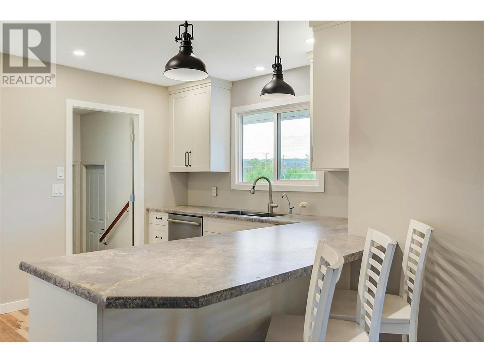 680 Princess Road, Kelowna, BC, V1X 2Z1 - 7