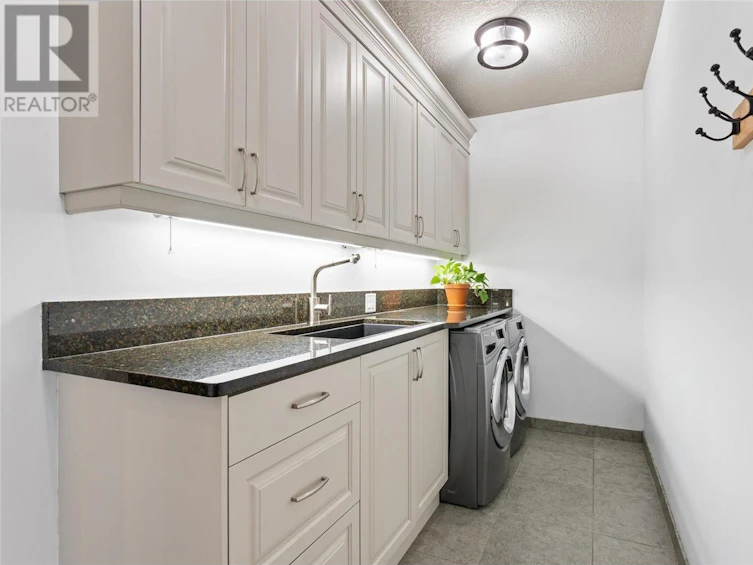 1825 Scott Crescent, West Kelowna, BC, V1Z 4B8 - 25