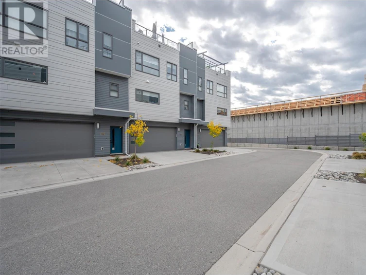 131-201 Wylie Street, Penticton, BC, V2A 0H3 - 71
