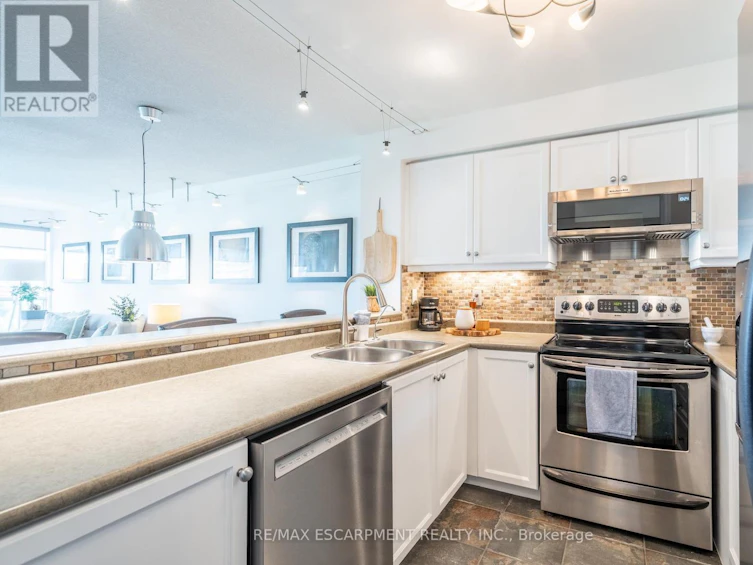810-2261 Lake Shore Boulevard, Toronto, ON, M8V 3X1 - 7