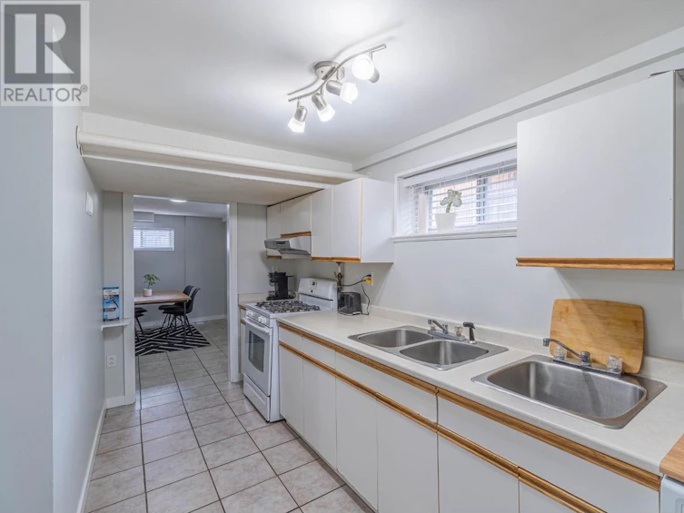 538 Linden Avenue, Kamloops, BC, V2B 2N6 - 26