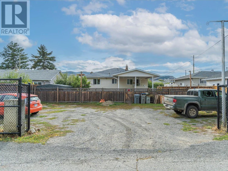 538 Linden Avenue, Kamloops, BC, V2B 2N6 - 35