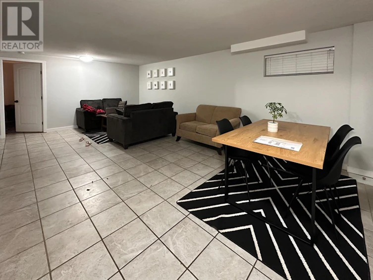 538 Linden Avenue, Kamloops, BC, V2B 2N6 - 3