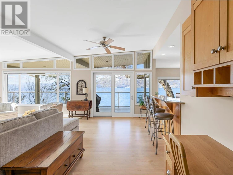 1924 Dewdney Road, Kelowna, BC, V1V 2C3 - 18