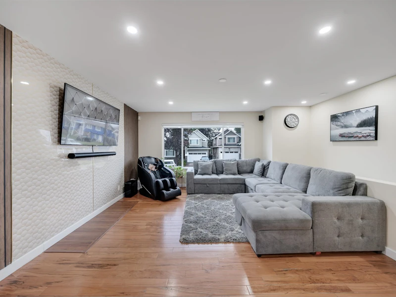 11702 89a Avenue, Delta BC V4C 7J6