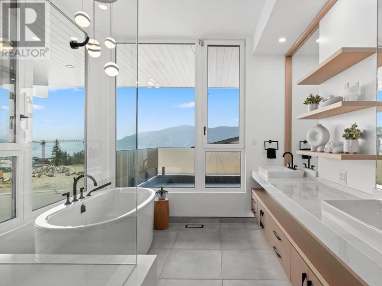 9857 Beacon Hill Drive, Lake Country, BC, V4V 0A9 - 20