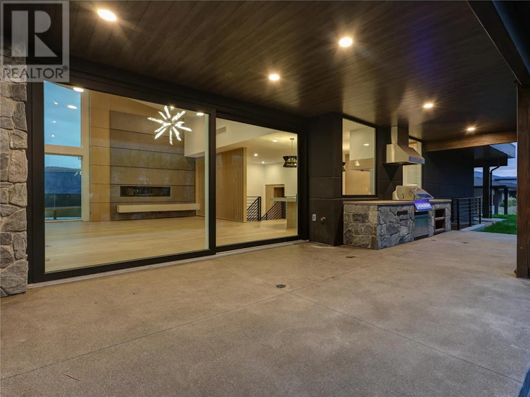 9857 Beacon Hill Drive, Lake Country, BC, V4V 0A9 - 55
