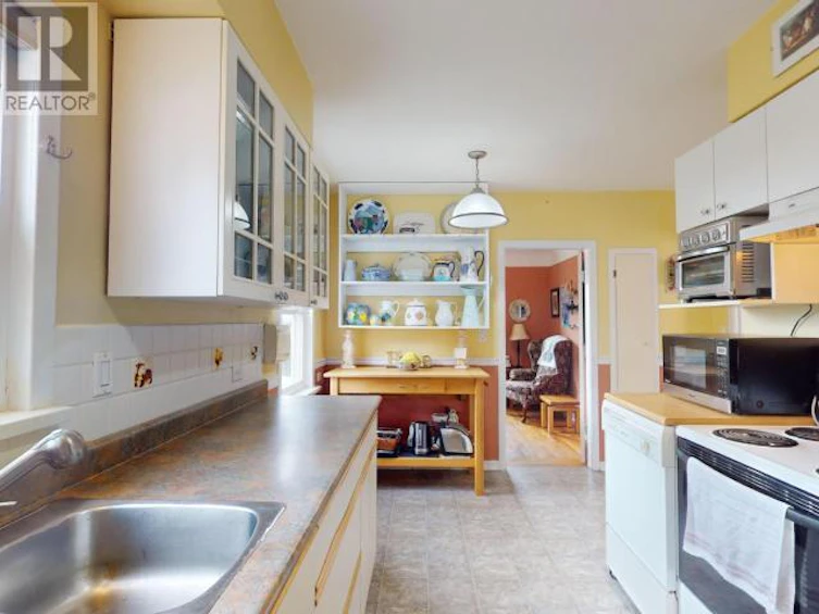 6912 Gerrard Street, Powell River, BC, V8A 1S5 - 21