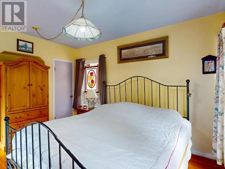 6912 Gerrard Street, Powell River, BC, V8A 1S5 - 25