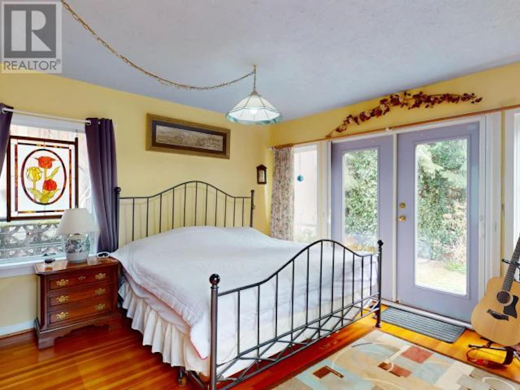 6912 Gerrard Street, Powell River, BC, V8A 1S5 - 4