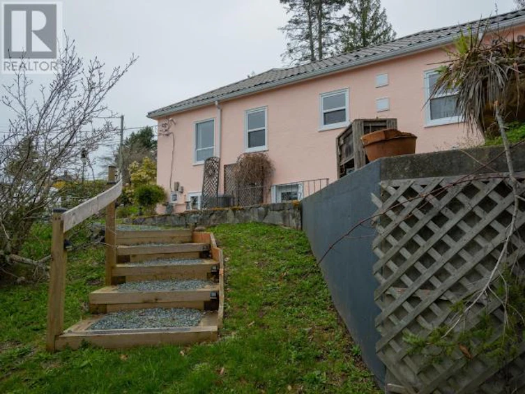 6912 Gerrard Street, Powell River, BC, V8A 1S5 - 50