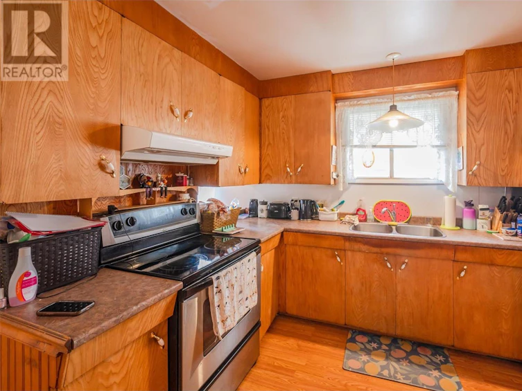 2430 Mckenzie Street, Penticton, BC, V2A 6H7 - 10