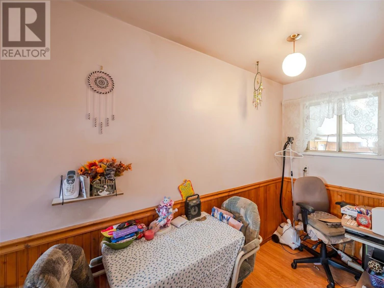 2430 Mckenzie Street, Penticton, BC, V2A 6H7 - 12