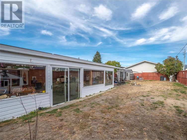 2430 Mckenzie Street, Penticton, BC, V2A 6H7 - 33