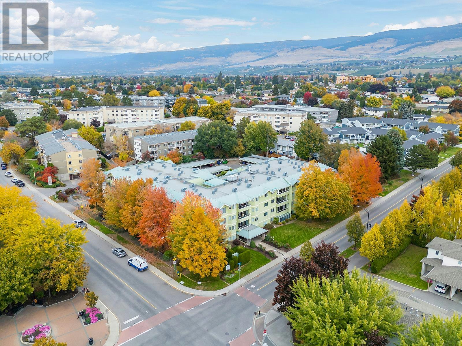312-780 Houghton Road, Kelowna, BC, V1X 5G7 - 2