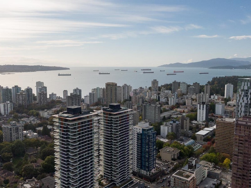 2604 - 738 Broughton Street, Vancouver BC V6G 3A7