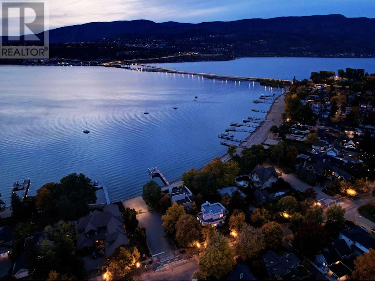 2094 Abbott Street, Kelowna, BC, V1Y 1C6 - 31