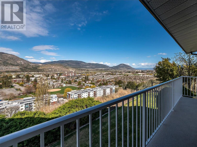 105 Spruce Road, Penticton, BC, V2A 8V9 - 7
