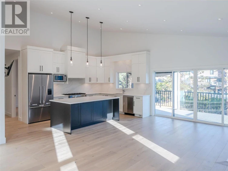 3271 Evergreen Drive, Penticton, BC, V2A 9A9 - 10