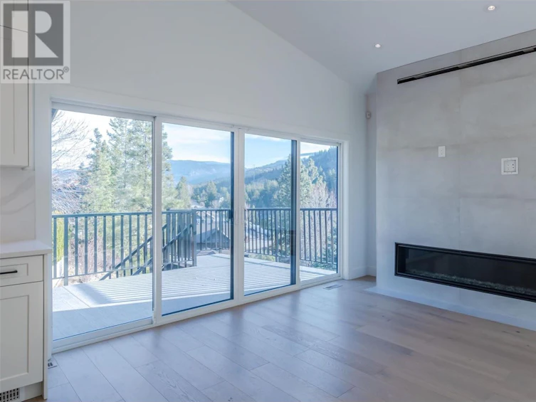 3271 Evergreen Drive, Penticton, BC, V2A 9A9 - 18