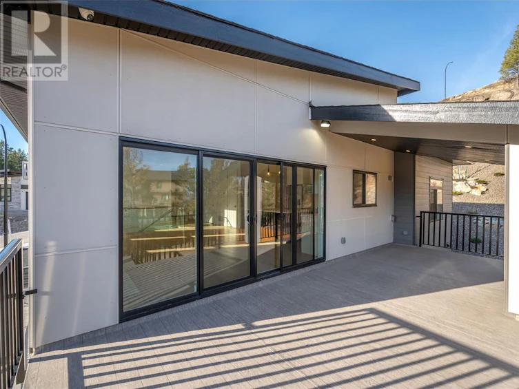 3271 Evergreen Drive, Penticton, BC, V2A 9A9 - 22