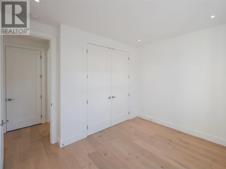 3271 Evergreen Drive, Penticton, BC, V2A 9A9 - 31