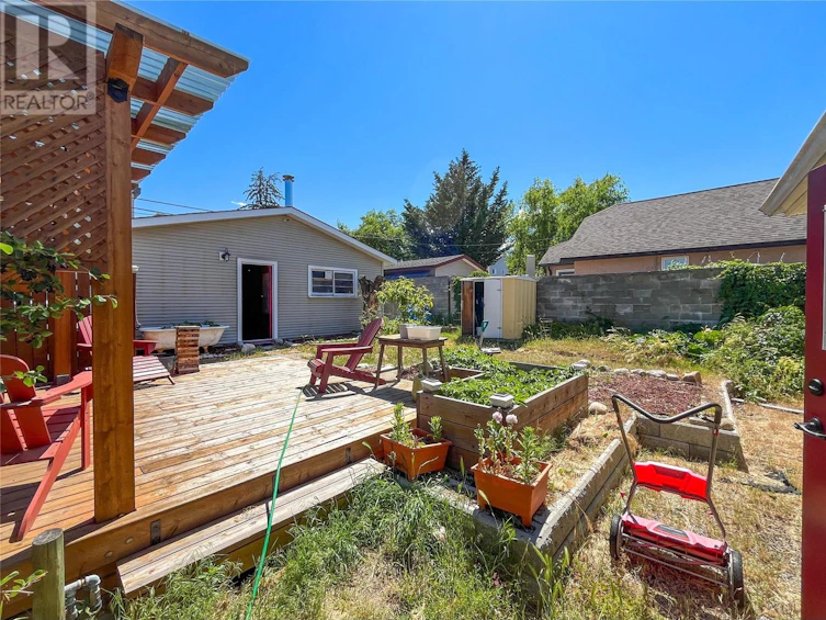 618 Papineau Street, Penticton, BC, V2A 4X7 - 19