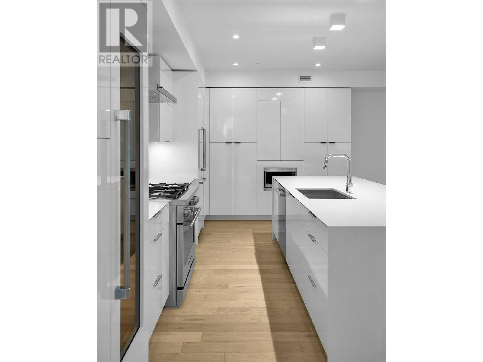 101-4071 Lakeshore Road, Kelowna, BC, V1W 1V7 - 19