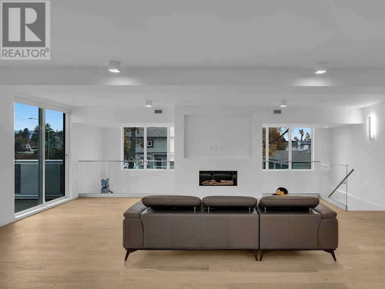 101-4071 Lakeshore Road, Kelowna, BC, V1W 1V7 - 23