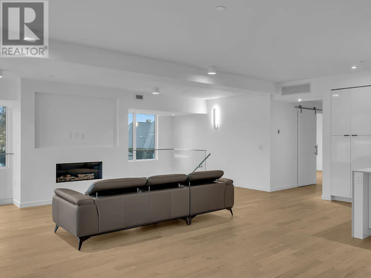 101-4071 Lakeshore Road, Kelowna, BC, V1W 1V7 - 24