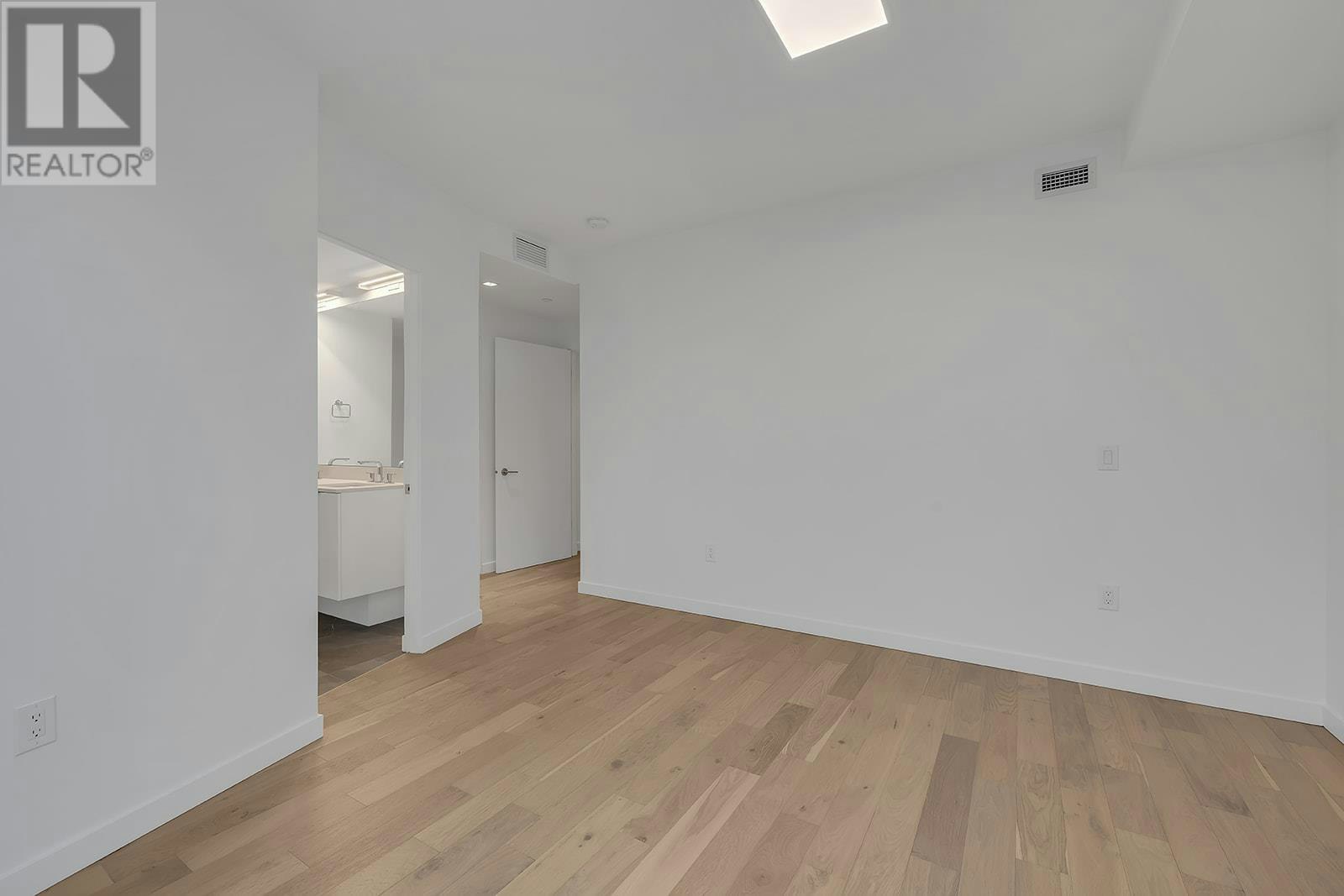 101-4071 Lakeshore Road, Kelowna, BC, V1W 1V7 - 37