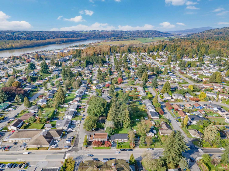 7381 Hurd, Mission, BC, V2V 3H8 - 11